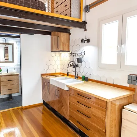 Cozy House - Tiny House Apartment
