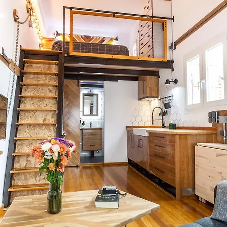 Apartment Cozy House - Tiny House